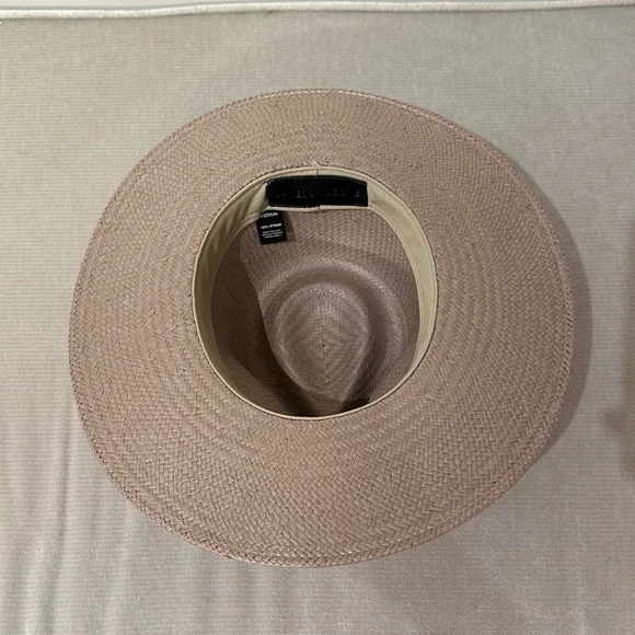 Elegant Janessa Leone Valentine Women's Hat - Picture 4 of 4